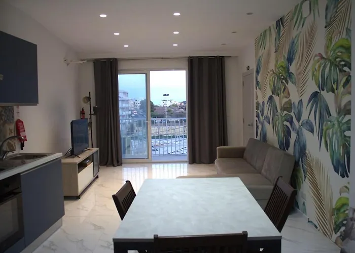 Verdi Mantis 2nd Flr - *